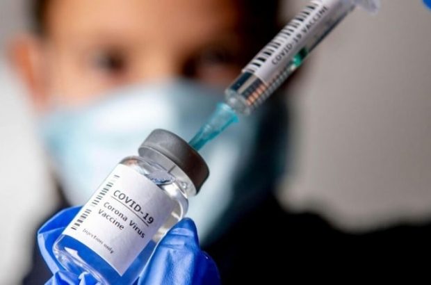 نوبتِ دوم واکسن کرونا عوارض دارد؟