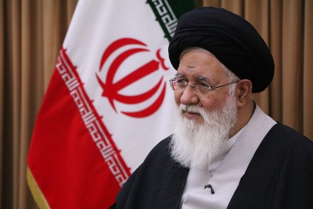 علم الهدی: در بحث اقتصاد نوسانات ارز اهمیت ندارد