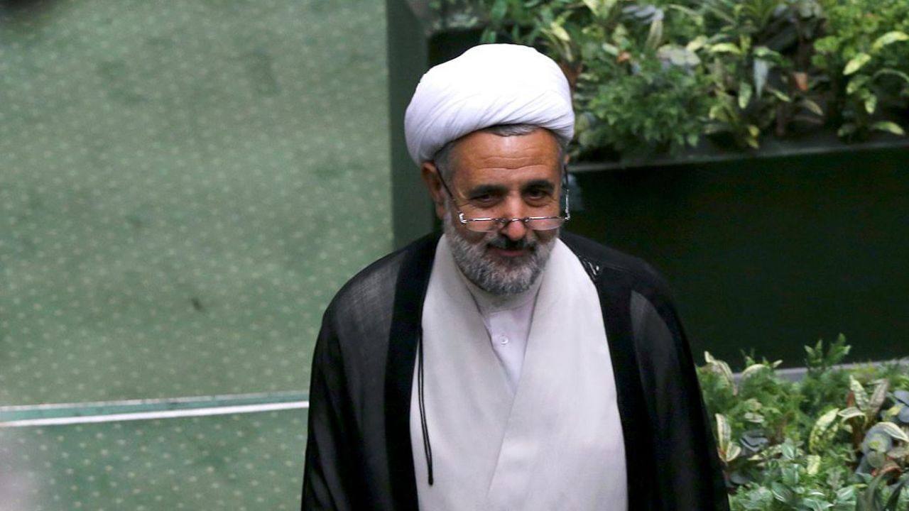 ذوالنوری: گرانی دلار نتیجه فضای روانی بجا مانده از مذاکرات دولت قبلی است