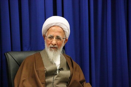 آیت‌الله جوادی آملی: مسلمان‌های عالم باید کمک کنند جنگ توسعه پیدا نکند و آتش‌بس تأیید شود