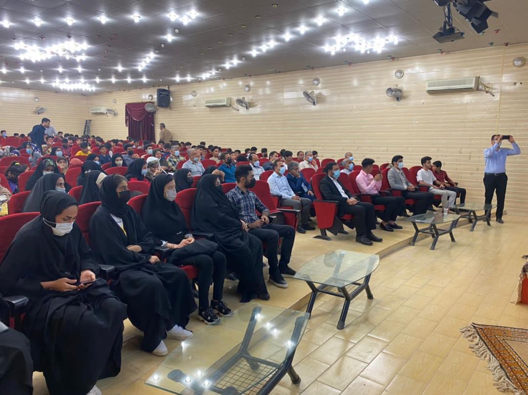 بزرگداشت حکیم ابوالقاسم فردوسی و پاسداشت زبان فارسی در بندرریگ برگزار شد