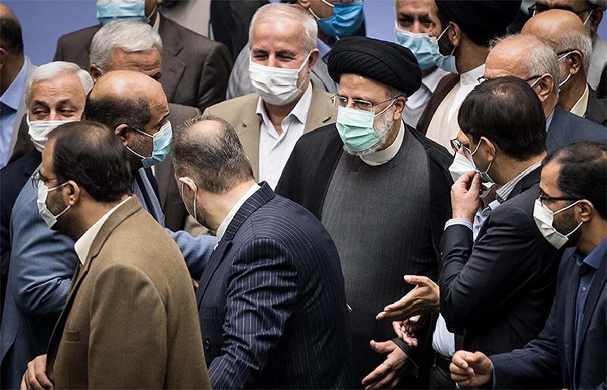 ۸ پیامد امید واهی دادن و شعار درمانی/امیدی که «امید» را به مسلخ می‌برد!