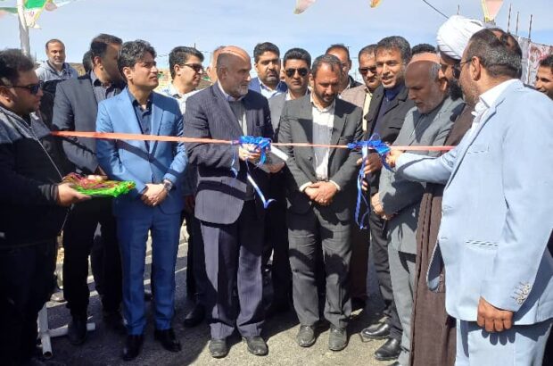 افتتاح و عملیات اجرای پروژه های عمرانی دیلم و گناوه در نهمین روز از دهه فجر