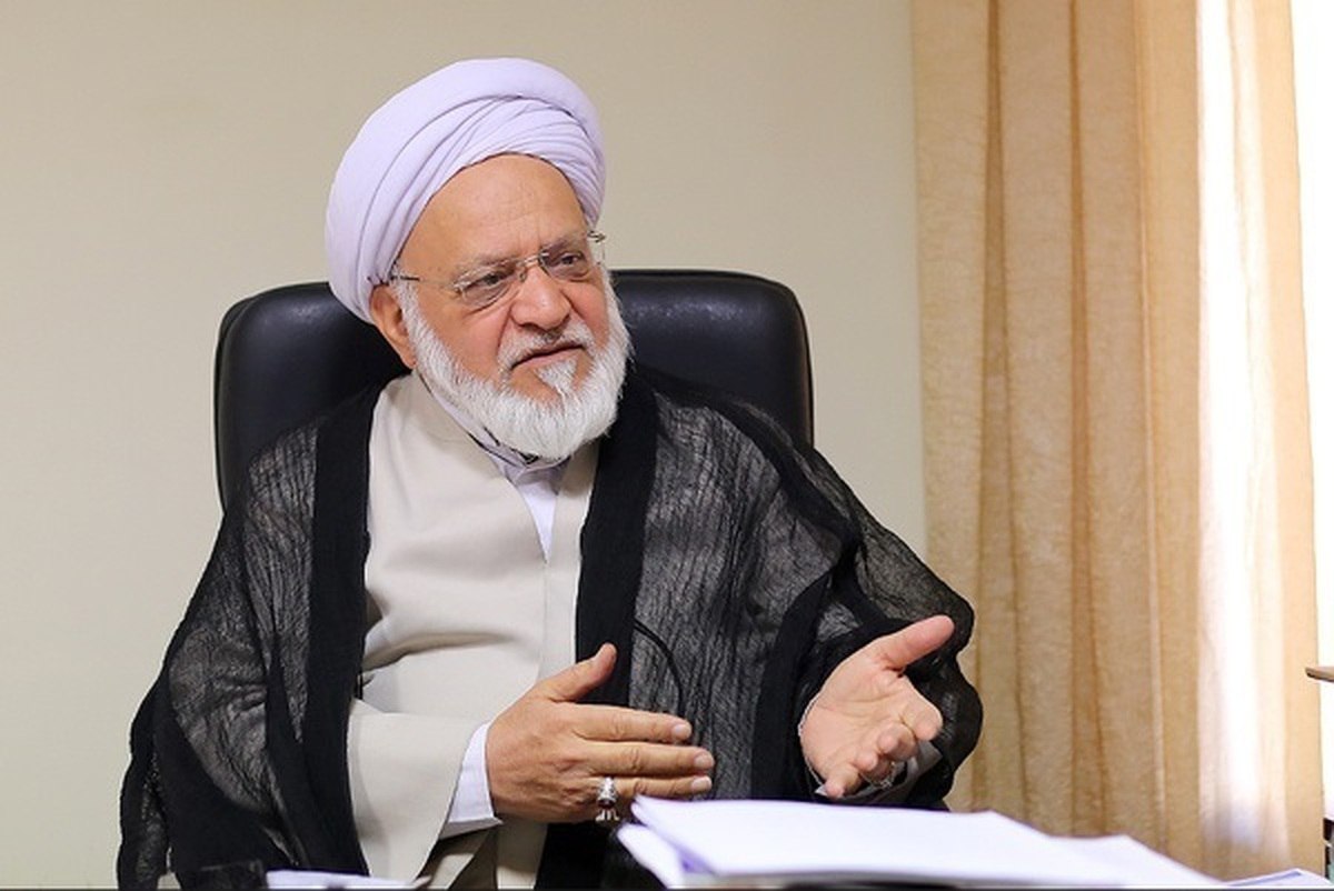 مصباحی‌مقدم: زیبایی‌های زن برای ادامه نسل است نه هوس‌رانی!/ عدم پوشش باعث بیرون رانده شدن آدم و حوا از بهشت شد