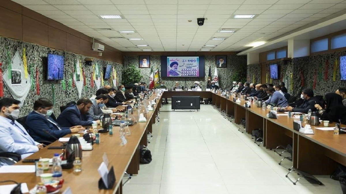 رقابت اصولگرایان برای‌خلعت «پدرسالاری»