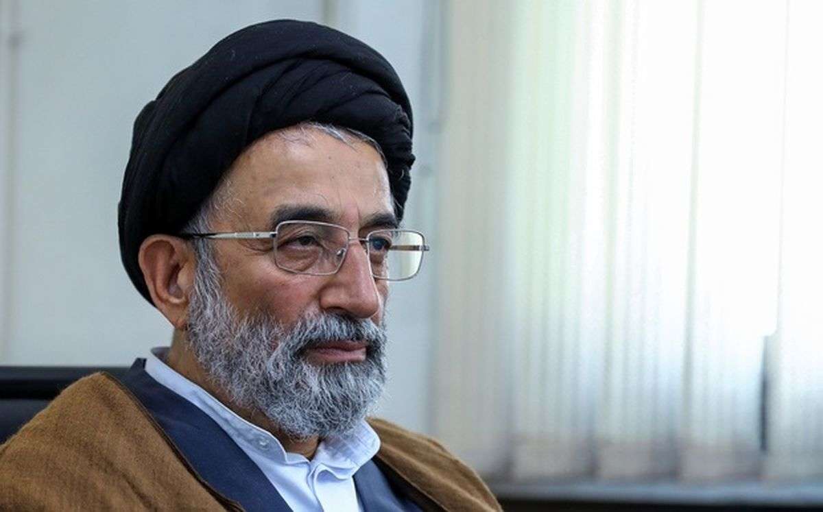 موسوی لاری:اینکه دوربین بگذارند و از دخترهای مردم عکس بگیرند، جواب نمی دهد؛ متاسفم که تمام همّ و غمّ دولت حجاب شده است