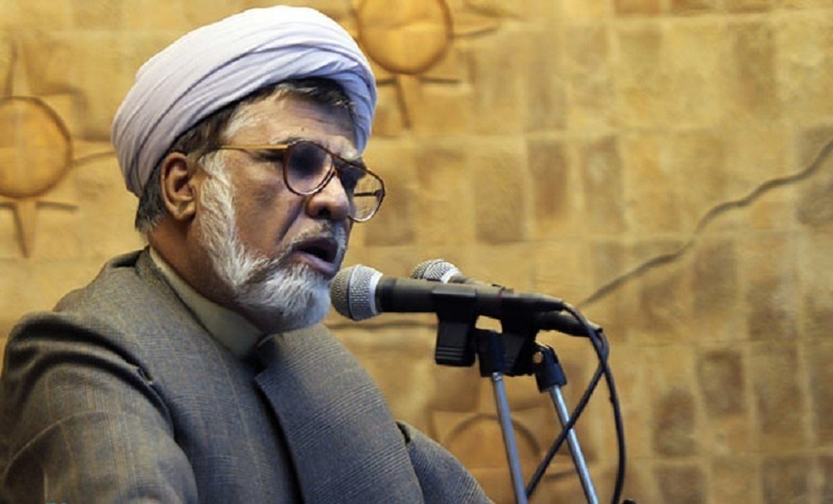 محمدتقی فاضل‌میبدی: باید فاتحه فرهنگ را در مملکتی که جلوی انتشار کتاب شفیعی کدکنی را می‌گیرند، خواند