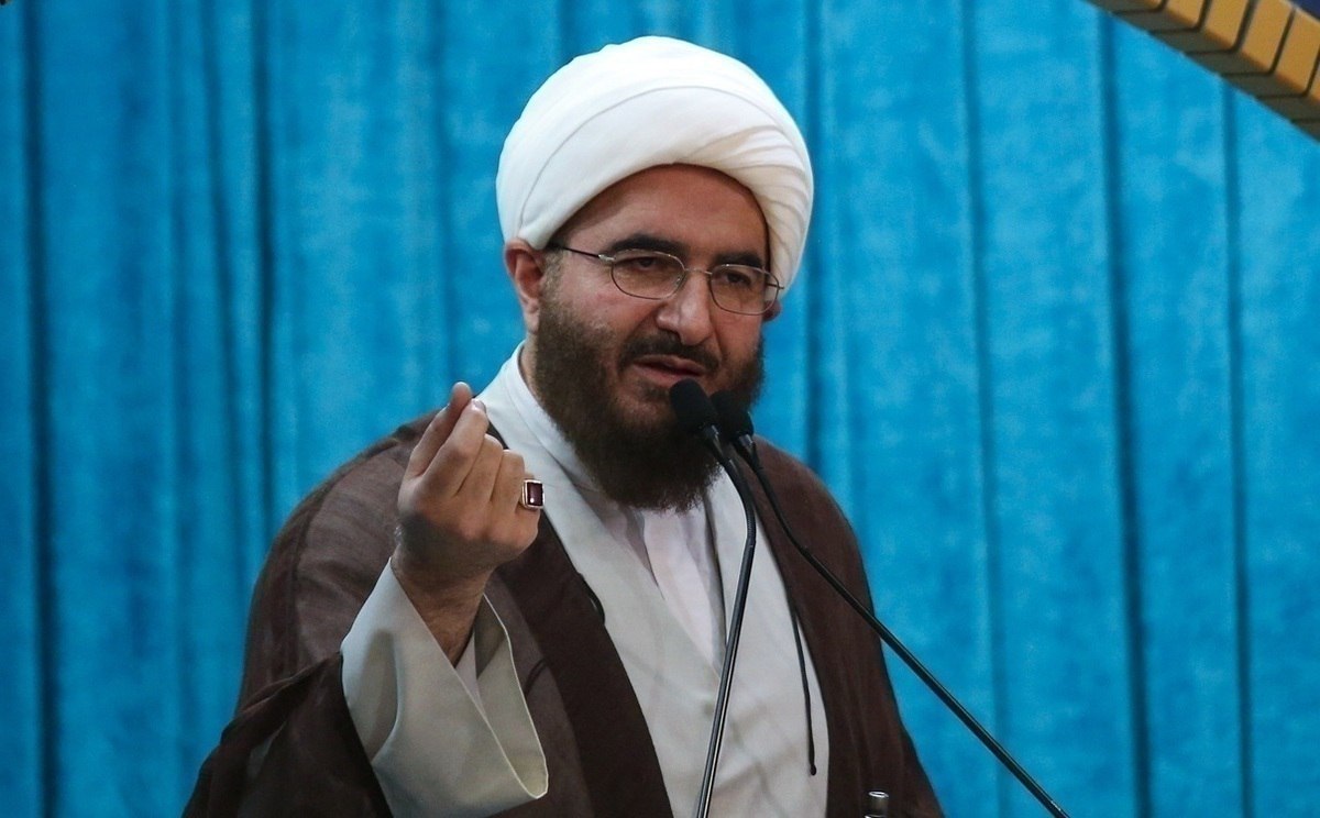 حاج‌علی‌اکبری؛ خطیب موقت نماز جمعه تهران: انتخابات ایران یکی از سالم‌ترین انتخابات در جهان است