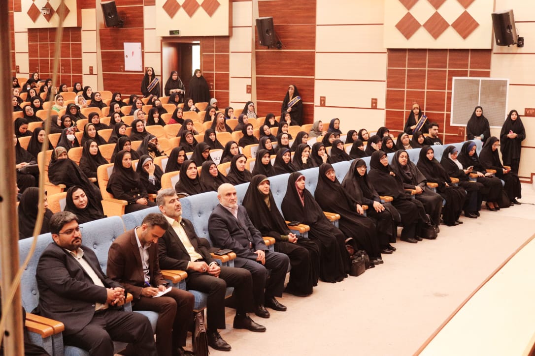 دومین کنگره بانوان موفق و تأثیرگذار استان بوشهر برگزار شد