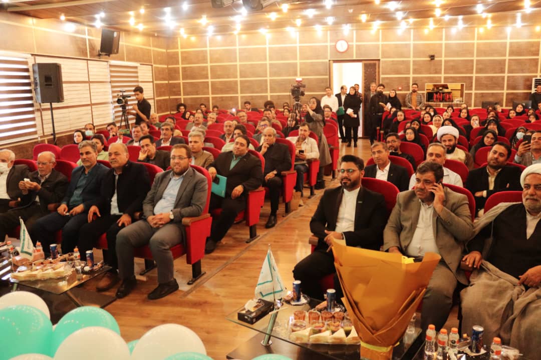 بیمه دی ۱۹ ساله شد