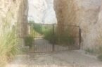 از زمین خواری به کوه خواری در شهر جم رسیدیم