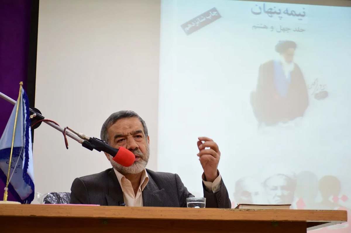 خط و نشان نماینده پایداری در مجلس: اگر پزشکیان، ظریف را برکنار نکند، او را از ریاست جمهوری عزل می‌کنیم