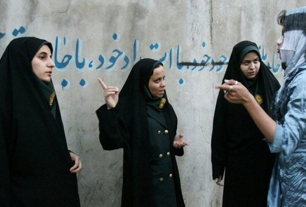 همهِ مردان قانون حجاب؛ از نویسنده رمان‌های درام گونه با تم انقلابی تا شاگردان خلف مصباح یزدی/ نام‌های دیگر؟ شاید در پستو!