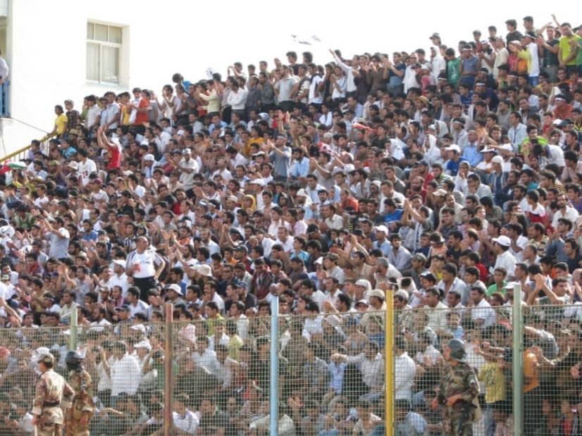 فوتبال بوشهر دیگر خواب این همه هوادار را خواهد دید!